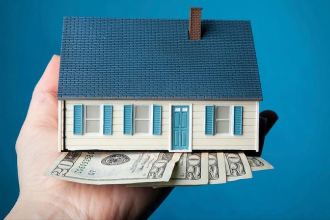 Перекредитование дорогих кредитов: спасение или временная мера? Перекредитование дорогих кредитов: спасение или временная мера?